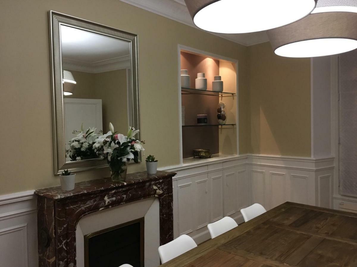 La Maison D'Emilie - Chambres D'Hotes Chaumes-en-Brie エクステリア 写真